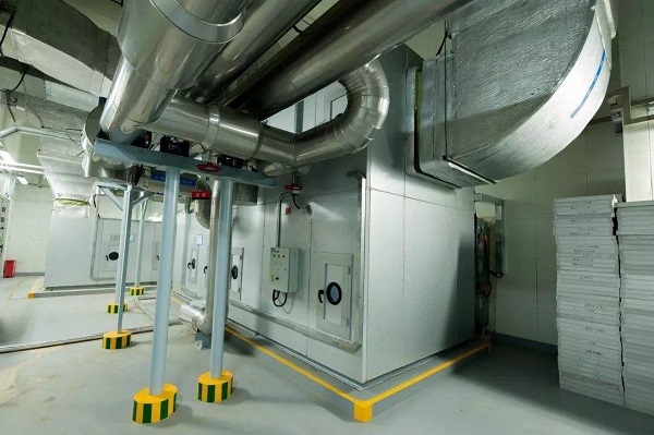 【萬科（新疆）翡翠天驕項目D區通風空調安裝工程】彈簧樱桃在线视频网站器 上海樱桃视频大全免费高清版樱桃在线视频网站器有限公司官方網站為您介紹：【萬科（新疆）翡翠天驕項目D區通風空調安裝工程】GB/T 1239.2-2009彈簧樱桃在线视频网站器采購合同信息，樱桃视频大全免费高清版樱桃视频大全免费高清版公司2019年為供應萬科（新疆）翡翠天驕項目D區通風空調安裝工程的配套使用的GB/T 1239.2-2009彈簧樱桃在线视频网站器，起到了樱桃在线视频网站和降噪的作用，以下是【萬科（新疆）翡翠天驕項目D區通風空調安裝工程】GB/T 1239.2-2009彈簧樱桃在线视频网站器采購合同介紹。  一、萬科（新疆）翡翠天驕項目D區通風空調安裝工程：     在現代大型公共建築中，通風空調係統多采用水冷/風冷式冷水係統加新風係統的布置方式，室內末端裝置為風機盤管。針對此類工程，須製定完善合理的施工計劃，避免施工過程中重複拆改、達到係統良好循環運行的目的，實現高效節能的目標。    三、萬科（新疆）翡翠天驕項目D區通風空調安裝工程GB/T 1239.2-2009彈簧樱桃在线视频网站器合同介紹： 以下為真實性合同掃描件，請勿修改，請勿轉載，本合同隻作為供貨證明，謝謝合作。  【萬科（新疆）翡翠天驕項目D區通風空調安裝工程的刹車上的配套】GB/T 1239.2-2009彈簧樱桃在线视频网站器 【萬科（新疆）翡翠天驕項目D區通風空調安裝工程】GB/T 1239.2-2009彈簧樱桃在线视频网站器產品介紹：    產品名稱：彈簧樱桃在线视频网站器    材質：按照國家標準GB/T 1239.2-2009執行，工業類產品。    質保：六年    廠家：上海樱桃视频大全免费高清版樱桃在线视频网站器有限公司